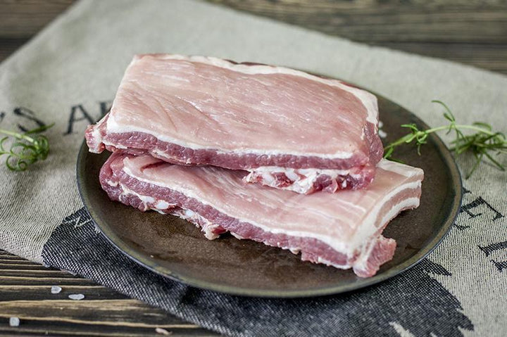 Boczek wieprzowy bez żeber i skóry 500 g