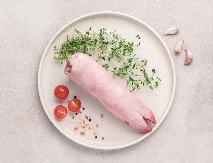 Nogi wieprzowe surowe EKO Wasąg około 700 g