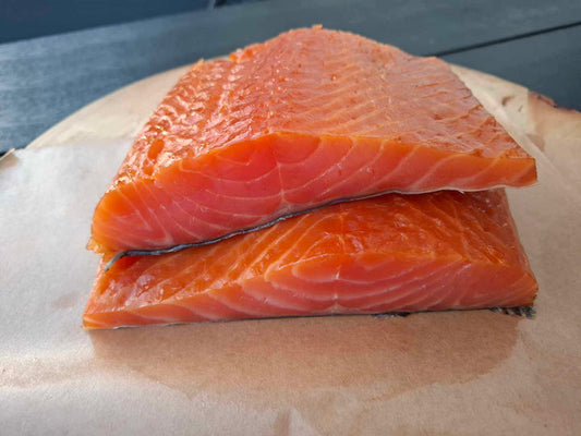 Płat z łososia wędzony na zimno 300g