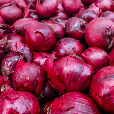 Cebula czerwona 3-5 szt. ok. 650g